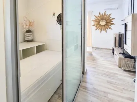 Prodaja, jednosoban stan, 38m², Bečići, Budva - image 11