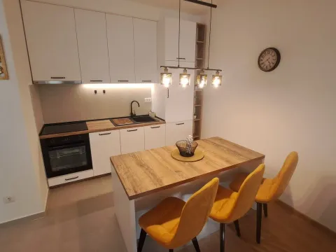 Prodaja, jednosoban stan, 42m², Bečići, Budva - image 4