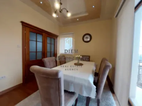 Izdavanje, kuća, 150m², Radanovići, Kotor - image 3