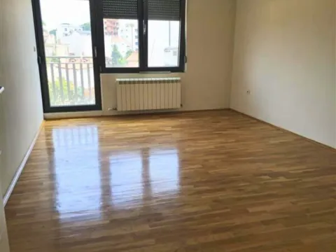 Sale, four bedroom apartment, 123m², Vukov Spomenik, Zvezdara Sve Podlokacije - image 4