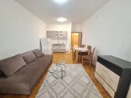 Izdavanje, garsonjera, 28m², Bulevar Oslobodjenja, Novi Sad Sve Podlokacije - image 3