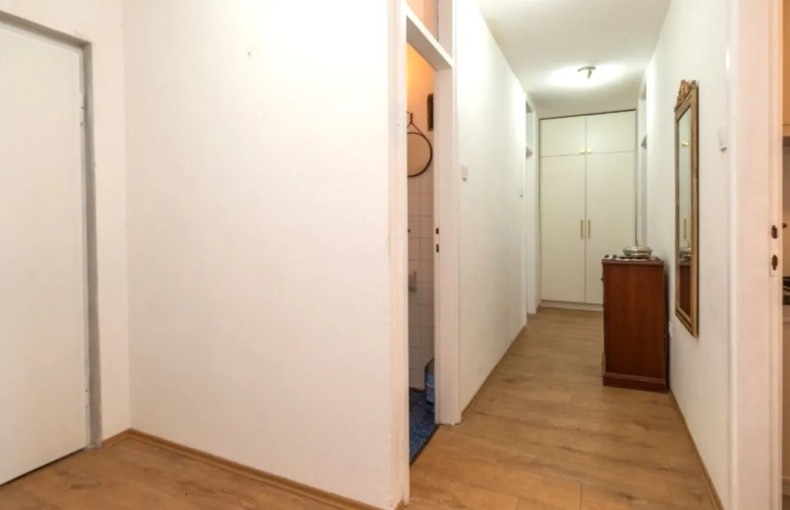 Prodaja, jednosoban stan, 65m², Pobrežje, Podgorica