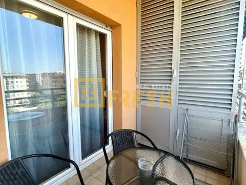 Prodaja, jednosoban stan, 51m², City Kvart, Podgorica - image 10