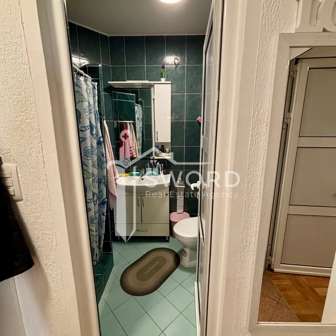 Prodaja, jednosoban stan, 58m², Centar, Bar