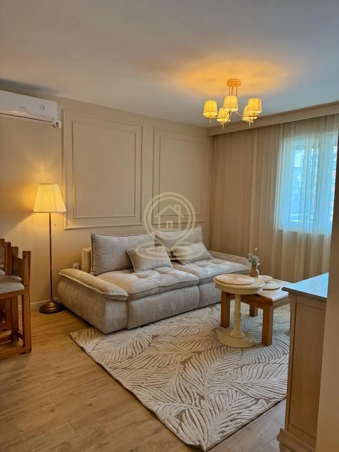 Izdavanje, jednosoban stan, 45m², Detelinara, Novi Sad Sve Podlokacije