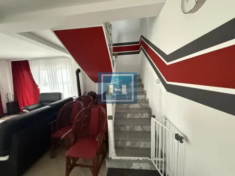 Prodaja, kuća, 260m², Lipar, Jagodina - image 15