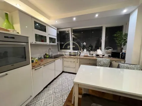 Sale, four bedroom apartment, 75m², Grbavica, Novi Sad Sve Podlokacije - image 5