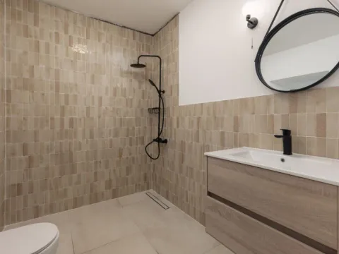 Daily-rent, house, 150m², Šišići, Kotor - image 4