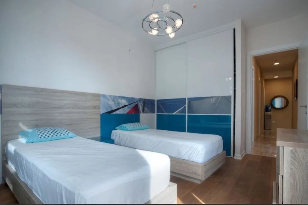 Sale, three bedroom apartment, 181m², Tre Canne, Budva