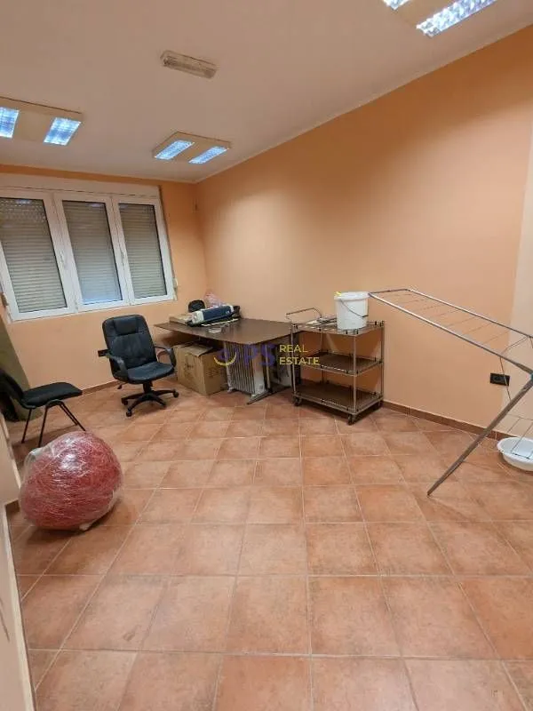 Rent, office space, 115m², Bar, Crna Gora
