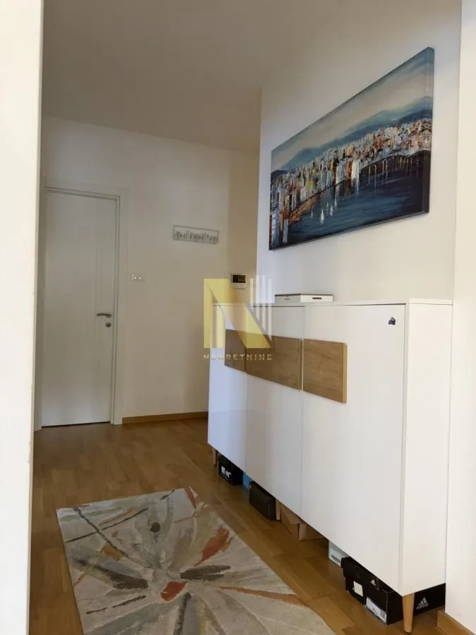 Prodaja, trosoban stan, 73m², Sremska Kamenica, Petrovaradin