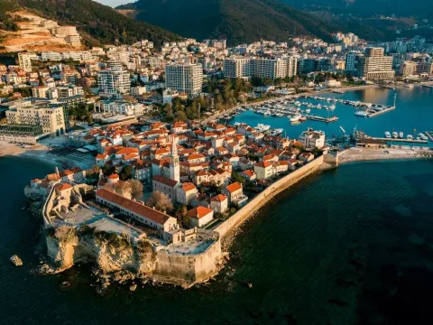 Izdavanje, poslovni prostor, 120m², Velji Vinogradi, Budva - image 2