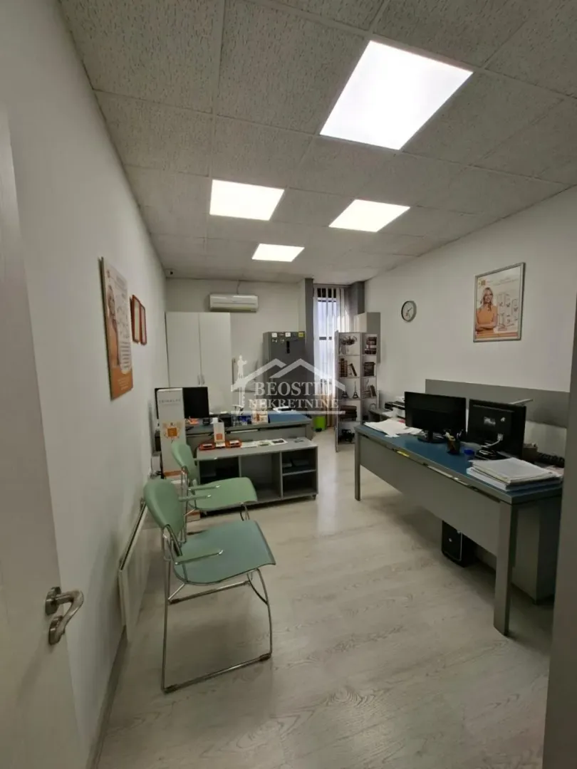 Sale, office space, 283m², Novi Beograd Sve Podlokacije, Beograd