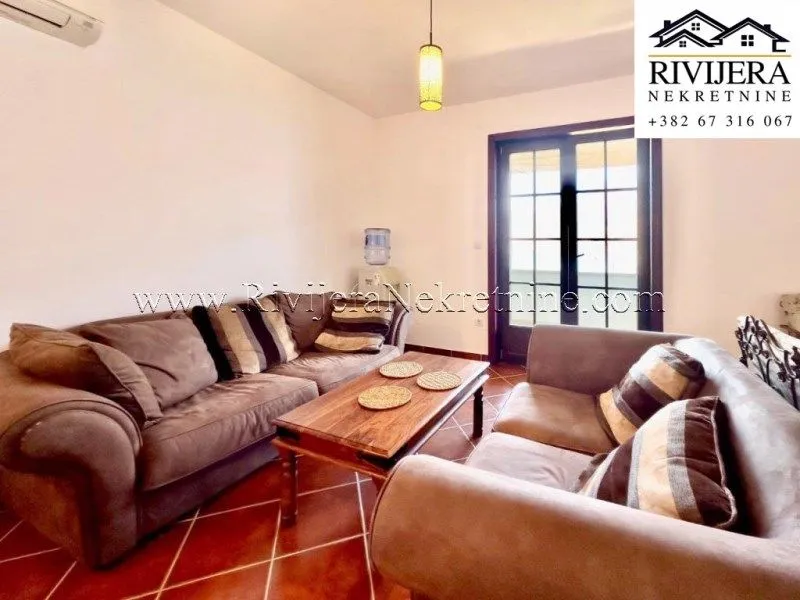 Prodaja, dvosoban stan, 94m², Kostanjica, Kotor