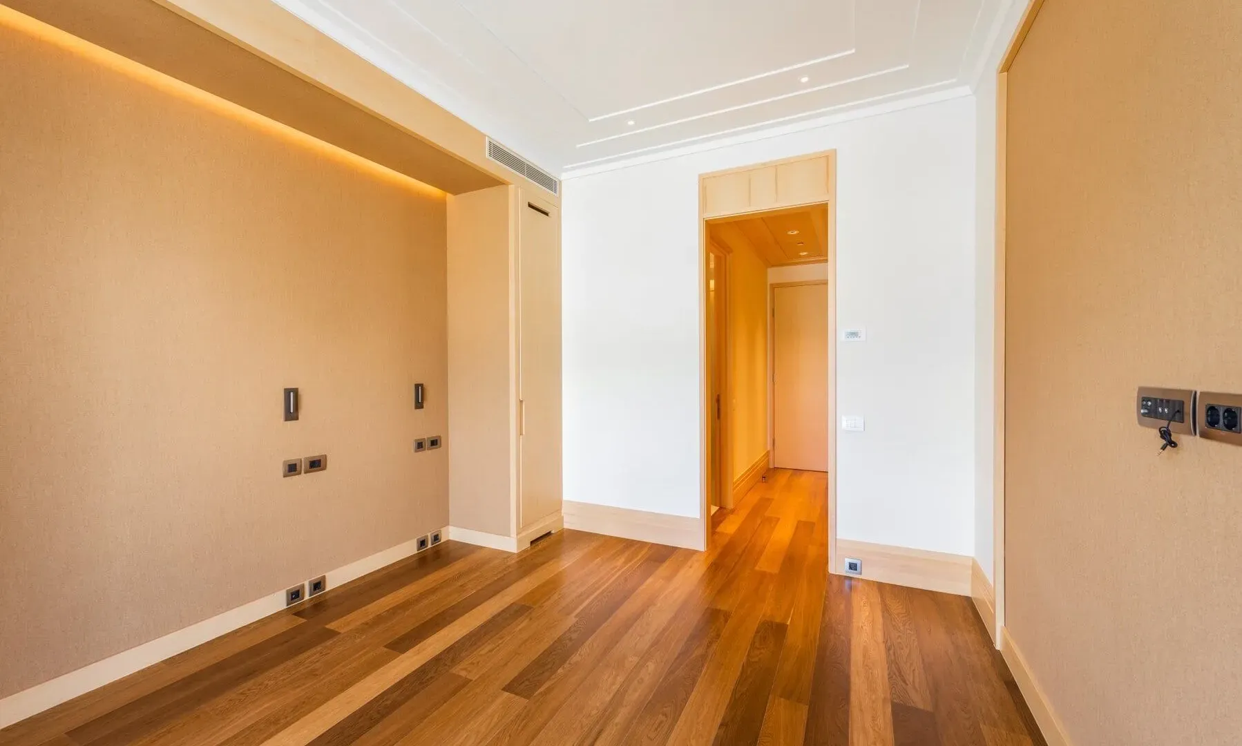 Prodaja, dvosoban stan, 144m², Porto Montenegro, Tivat