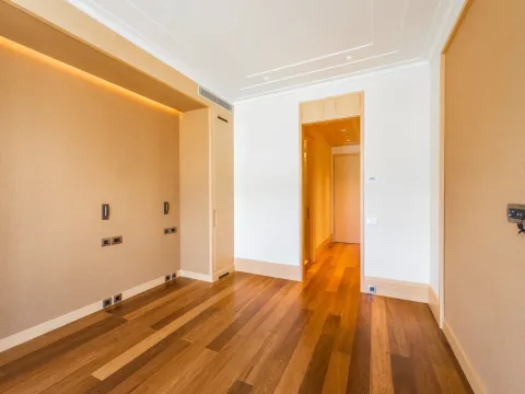 Prodaja, dvosoban stan, 144m², Porto Montenegro, Tivat - image 16