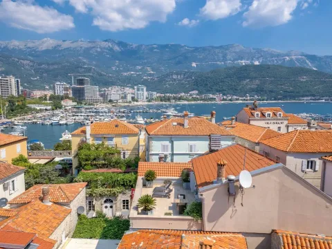 Sale, three bedroom apartment, 192m², Budva, Crna Gora - image 3