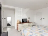 Prodaja, kuća, 250m², Tološi, Podgorica - image 22