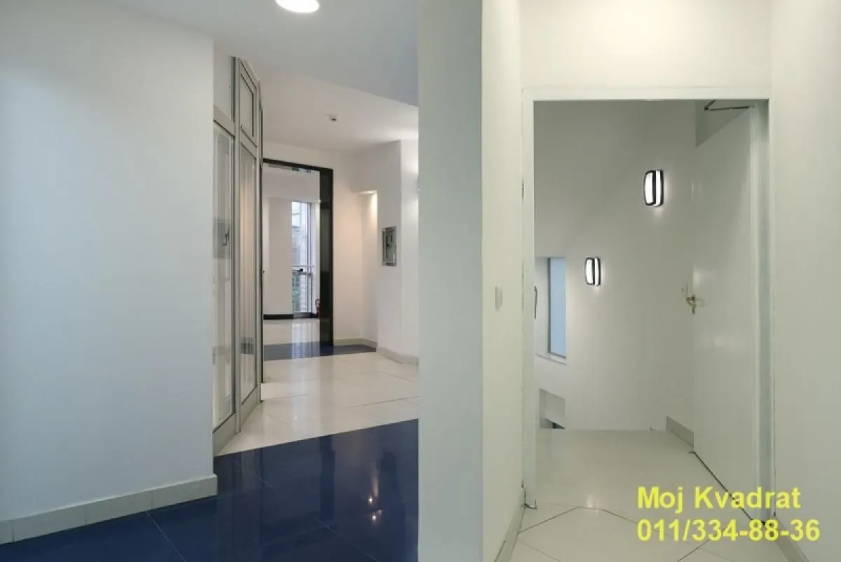 Rent, office space, 1000m², Savski Venac, Beograd