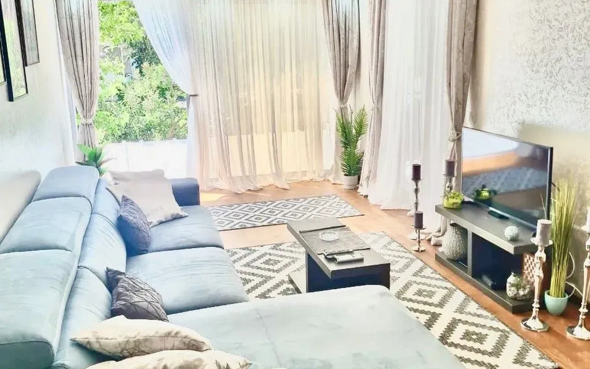 Prodaja, trosoban stan, 92m², Adok, Budva