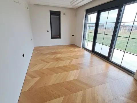 Rent, house, 350m², Donji Kokoti, Podgorica - image 7