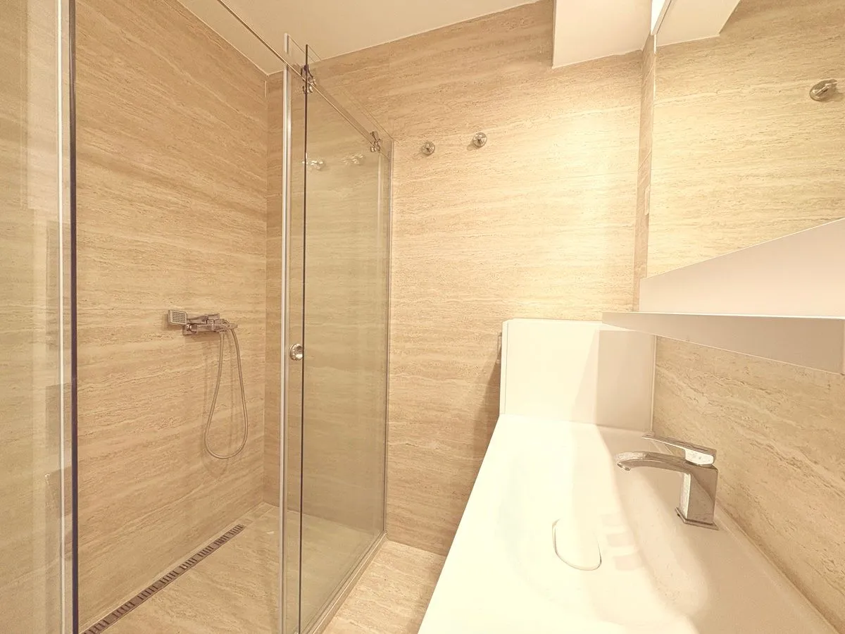 Rent, two bedroom apartment, 42m², Crveni Krst, Beograd