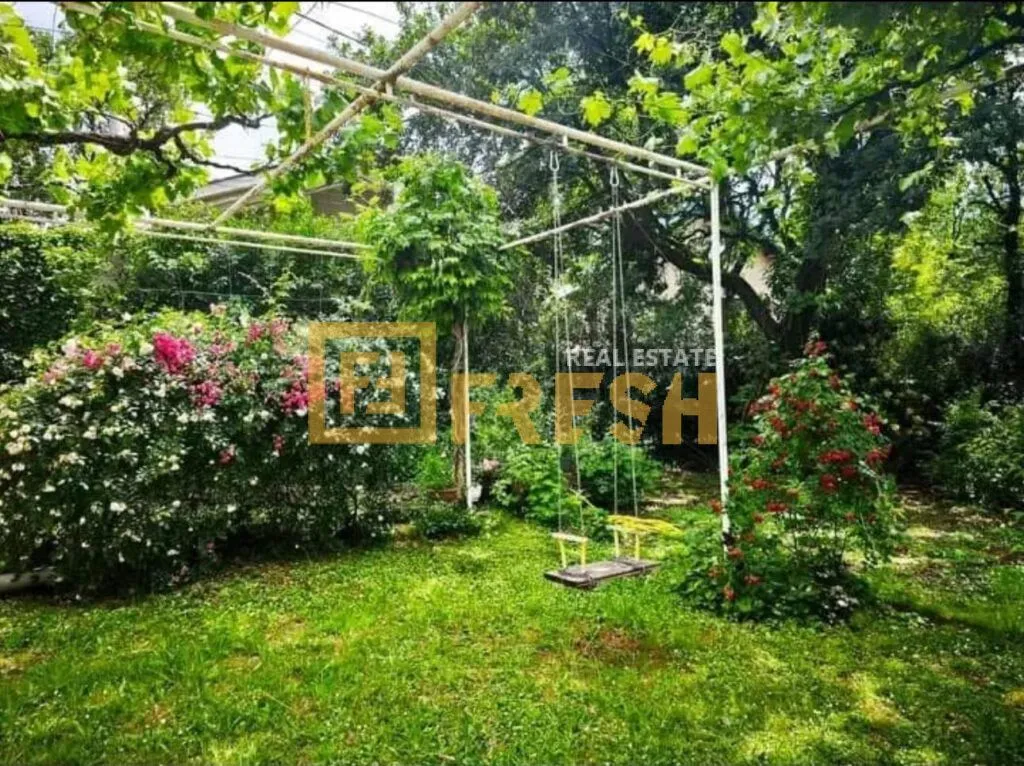 Prodaja, stan, 350m², Vranići, Podgorica