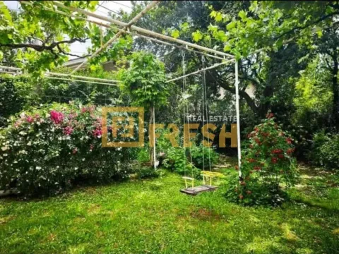 Prodaja, stan, 350m², Vranići, Podgorica - image 11