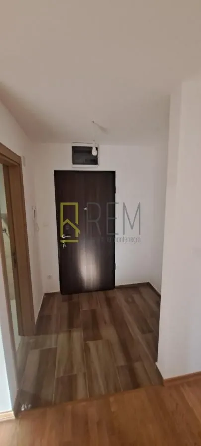 Prodaja, garsonjera, 31m², Stari Aerodrom, Podgorica