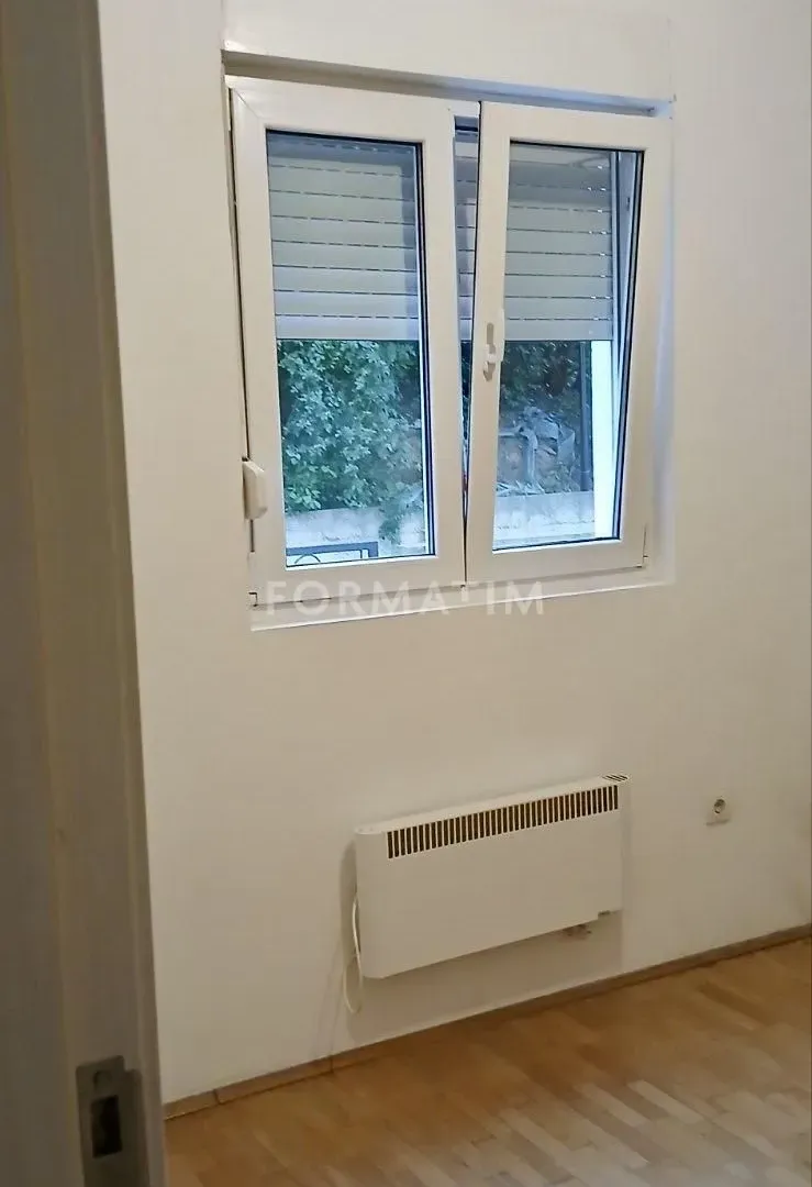 Izdavanje, dvosoban stan, 45m², Zvezdara Sve Podlokacije, Beograd