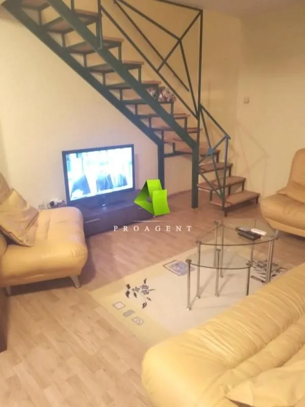 Prodaja, trosoban stan, 52m², Vrnjačka Banja, Srbija
