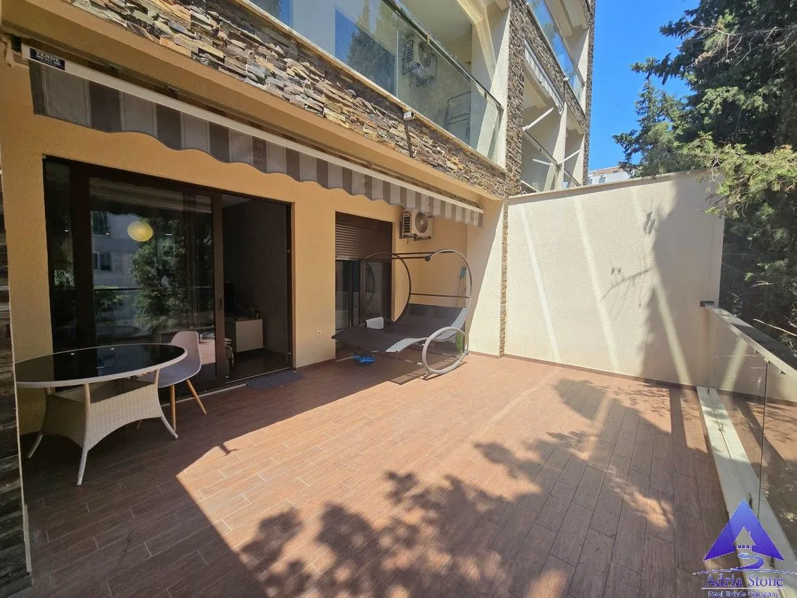 Sale, one bedroom apartment, 80m², Dubovica, Budva