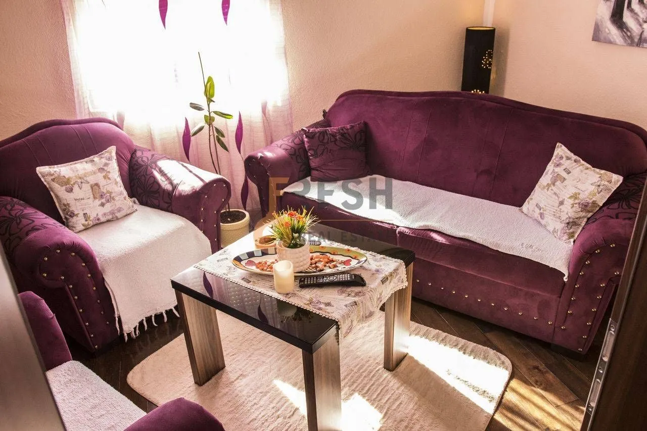 Sale, house, 400m², Ostalo, Podgorica