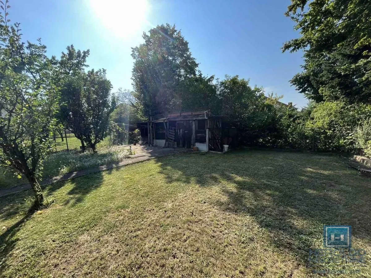Prodaja, kuća, 353m², Budžino brdo, Jagodina