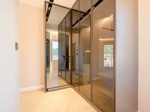 Sale, three bedroom apartment, 450m², Budva, Crna Gora - image 15