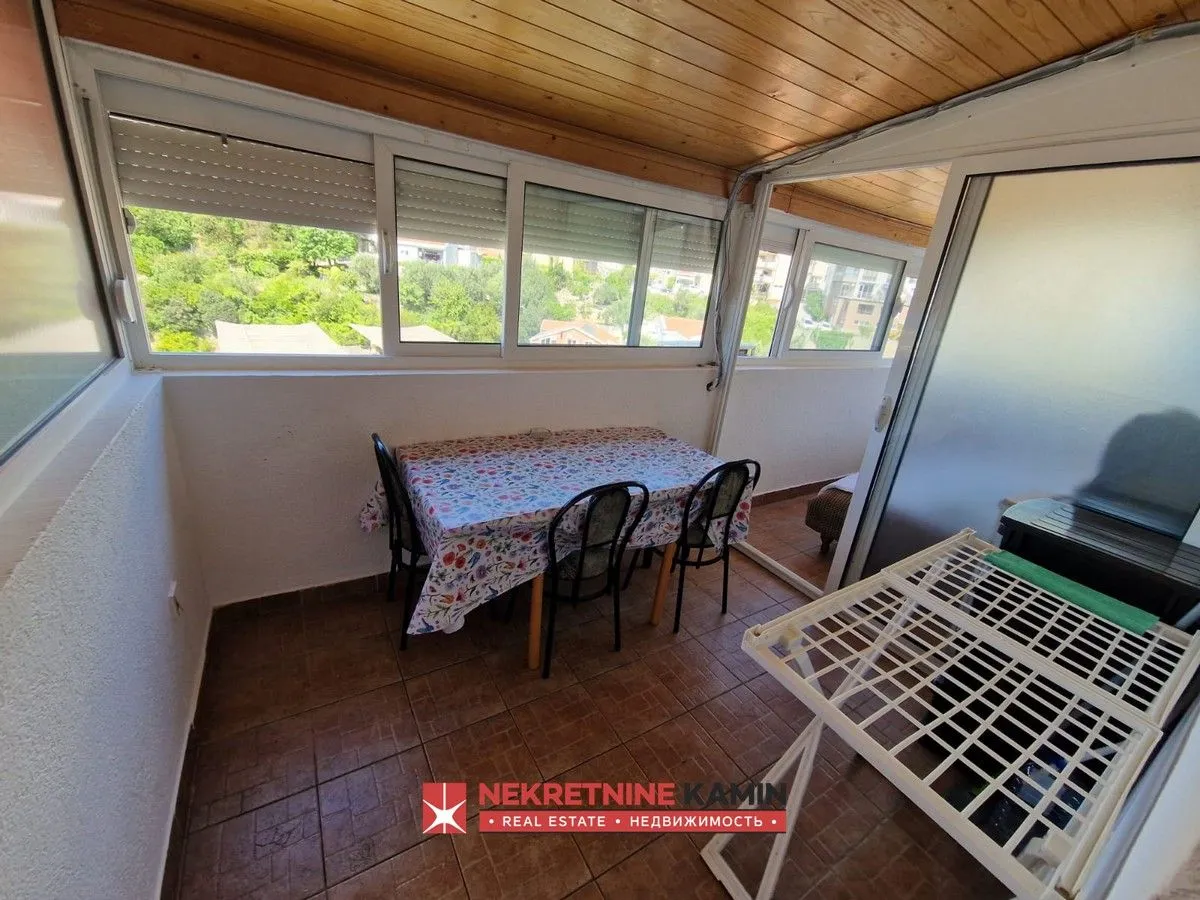 Izdavanje, jednosoban stan, 45m², Rafailovići, Budva