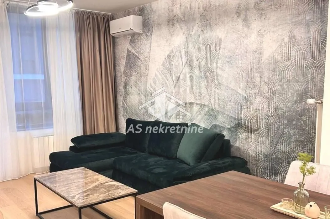 Izdavanje, dvosoban stan, 56m², Savski Venac, Beograd