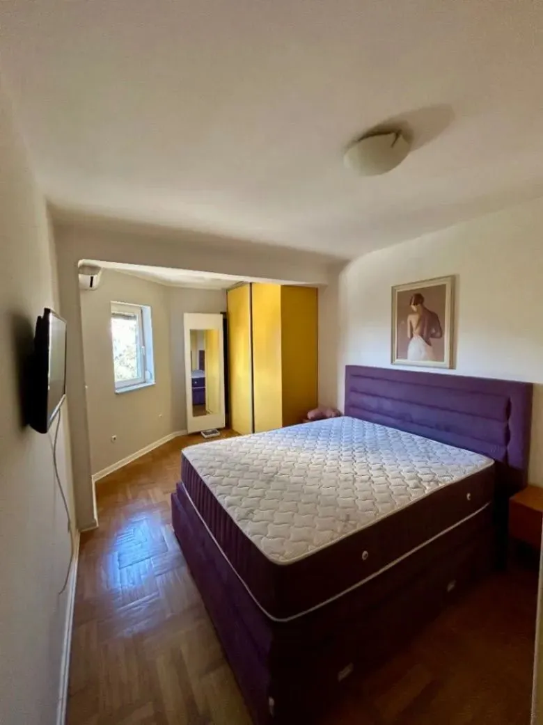 Rent, one bedroom apartment, 56m², Momišići, Podgorica