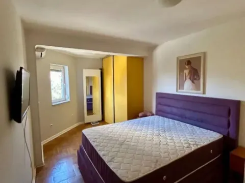 Izdavanje, jednosoban stan, 56m², Momišići, Podgorica - image 8