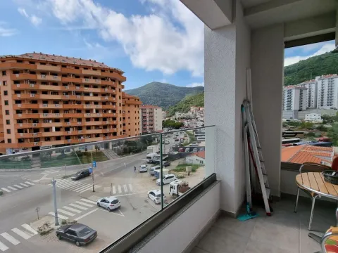 Rent, one bedroom apartment, 49m², Budva, Crna Gora - image 8