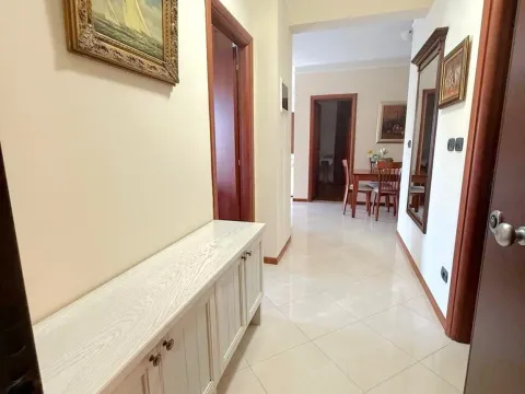 Izdavanje, dvosoban stan, 85m², Rafailovići, Budva - image 6