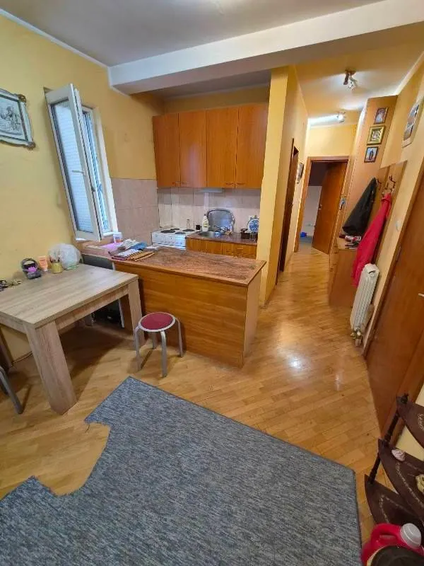Prodaja, jednosoban stan, 32m², Voždovac Sve Podlokacije, Beograd