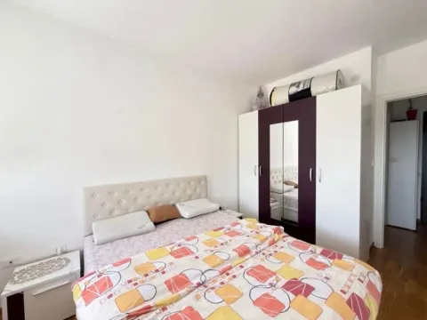 Izdavanje, jednosoban stan, 43m², City Kej, Podgorica - image 7