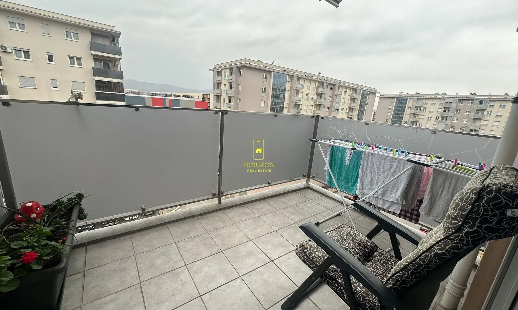 Prodaja, trosoban stan, 72m², City Kvart, Podgorica