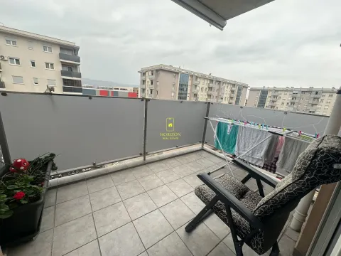 Sale, three bedroom apartment, 72m², City Kvart, Podgorica - image 9