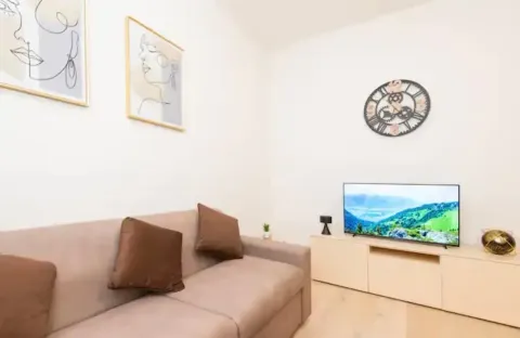Izdavanje, stan, 46m², Tivat, Crna Gora - image 3