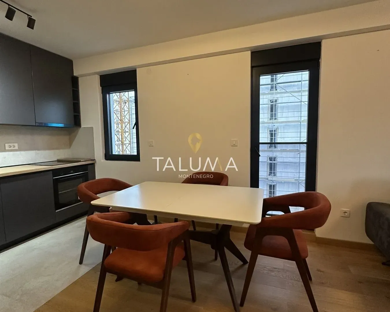 Prodaja, jednosoban stan, 56m², Tološi, Podgorica