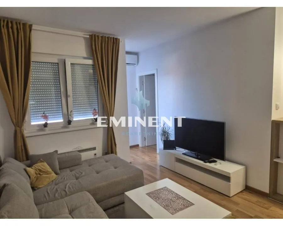 Izdavanje, dvosoban stan, 53m², Kluz, Zvezdara Sve Podlokacije