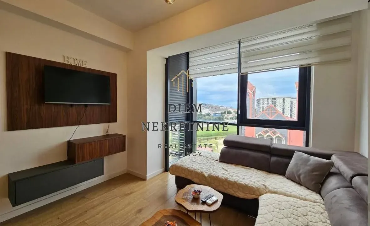 Rent, one bedroom apartment, 40m², Centar, Bar