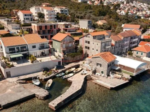 Prodaja, kuća, 200m², Krašići, Tivat - image 2